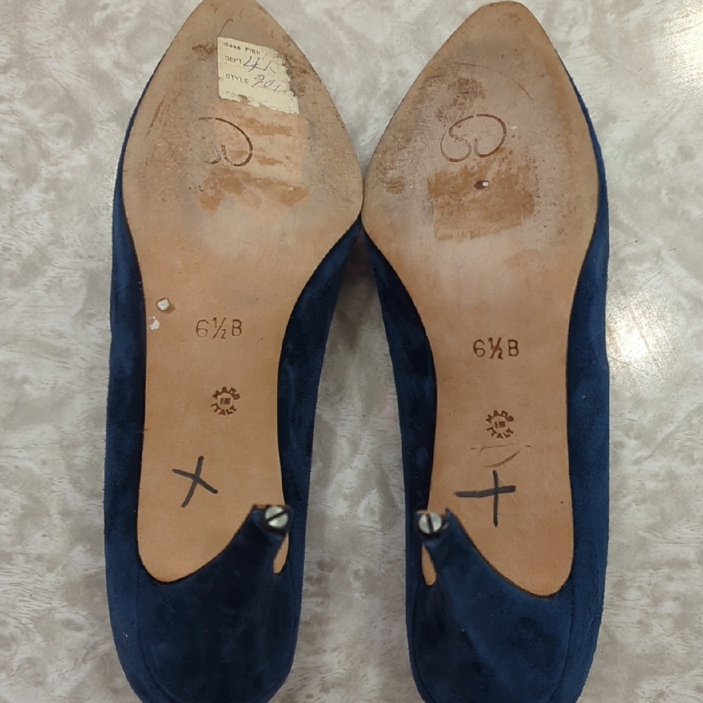 Rare Vintage St. John Blue Suede Heels Size 6.5 - Picture 5 of 7